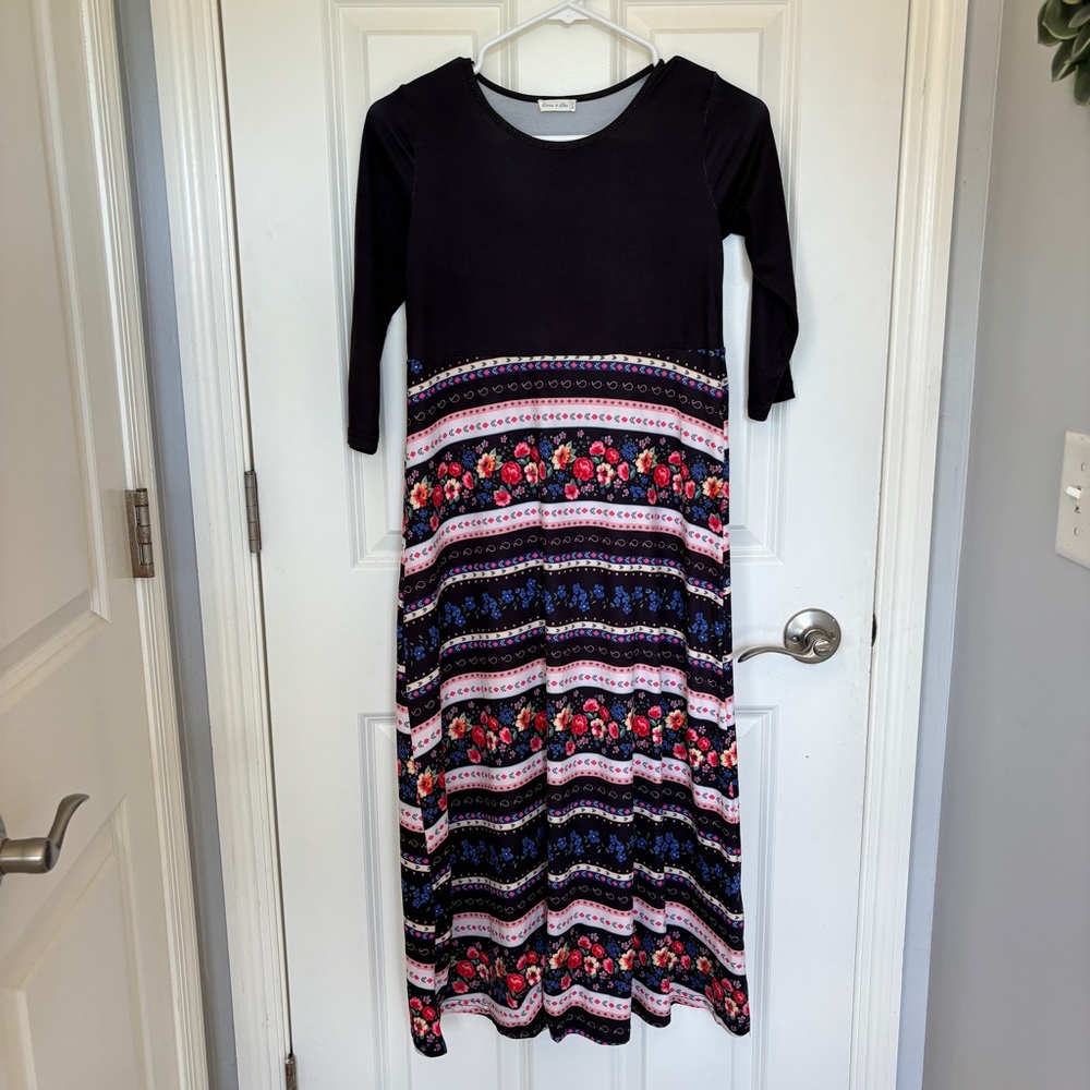 Emma & Elsa size 9-10 maxi dress